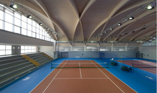 Un defibrillatore per lo sport, un defibrillatore per l'impianto sportivo, un defibrillatore per l'attività sportiva